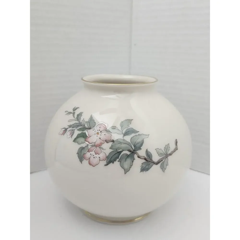 Lenox ​add timeless